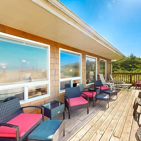Sea Mist Villa Rockaway Beach Bagian luar foto